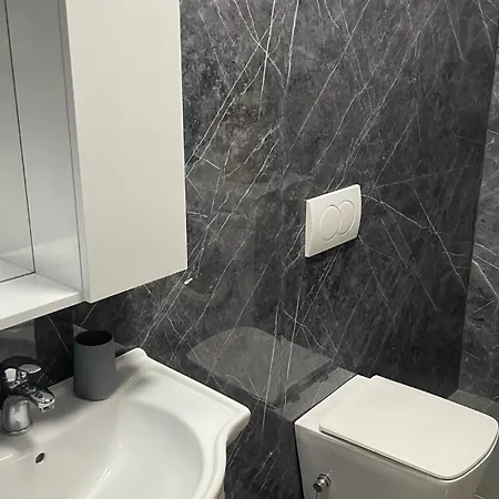 Grey Opal Apartament *